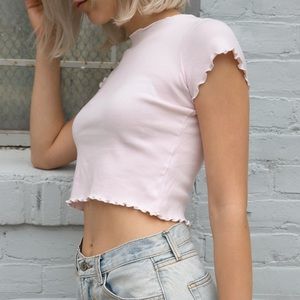 Brandy Melville Wynn top